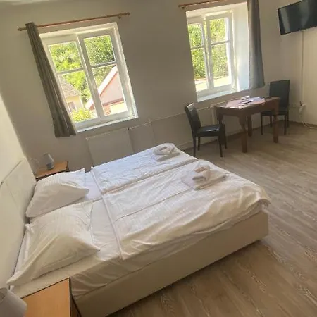 Rožmberk 3* Rožmberk nad Vltavou